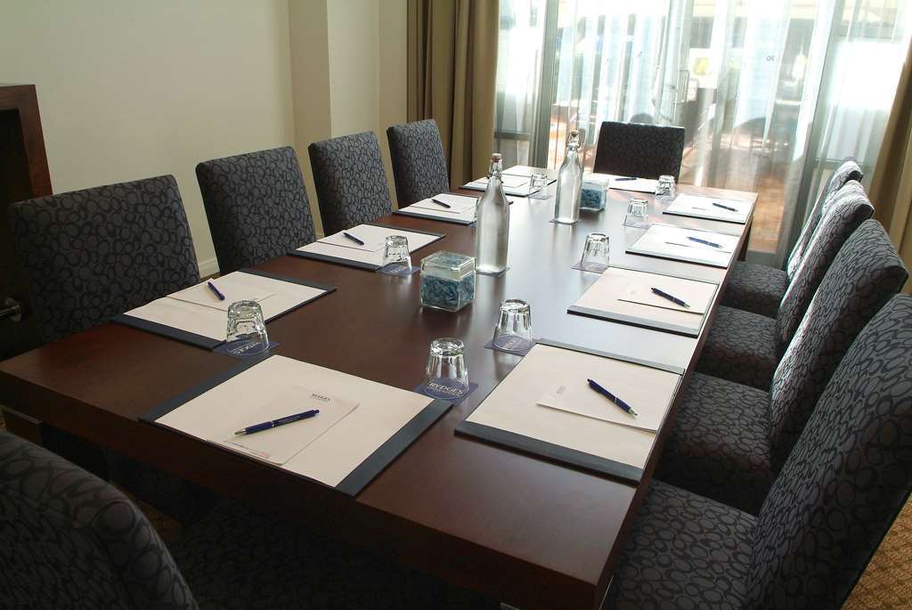 Rydges Bankstown Hotel Eksteriør billede